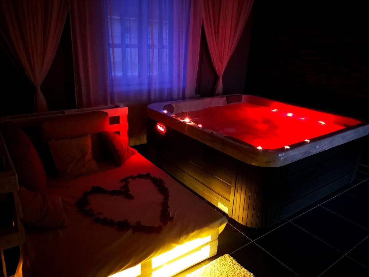 Zoeld Sziget Wellness Bed & Breakfast Egerszalók Екстериор снимка