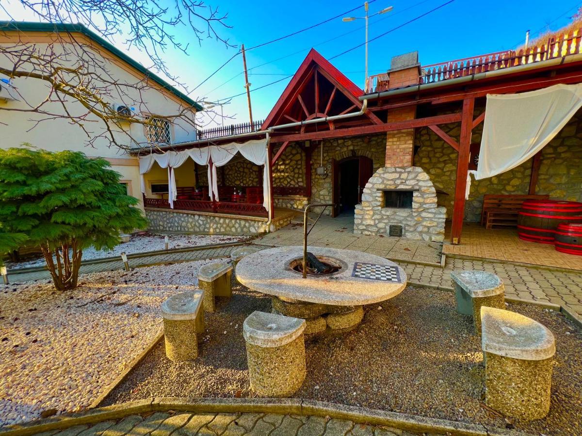 Zoeld Sziget Wellness Bed & Breakfast Egerszalók Екстериор снимка